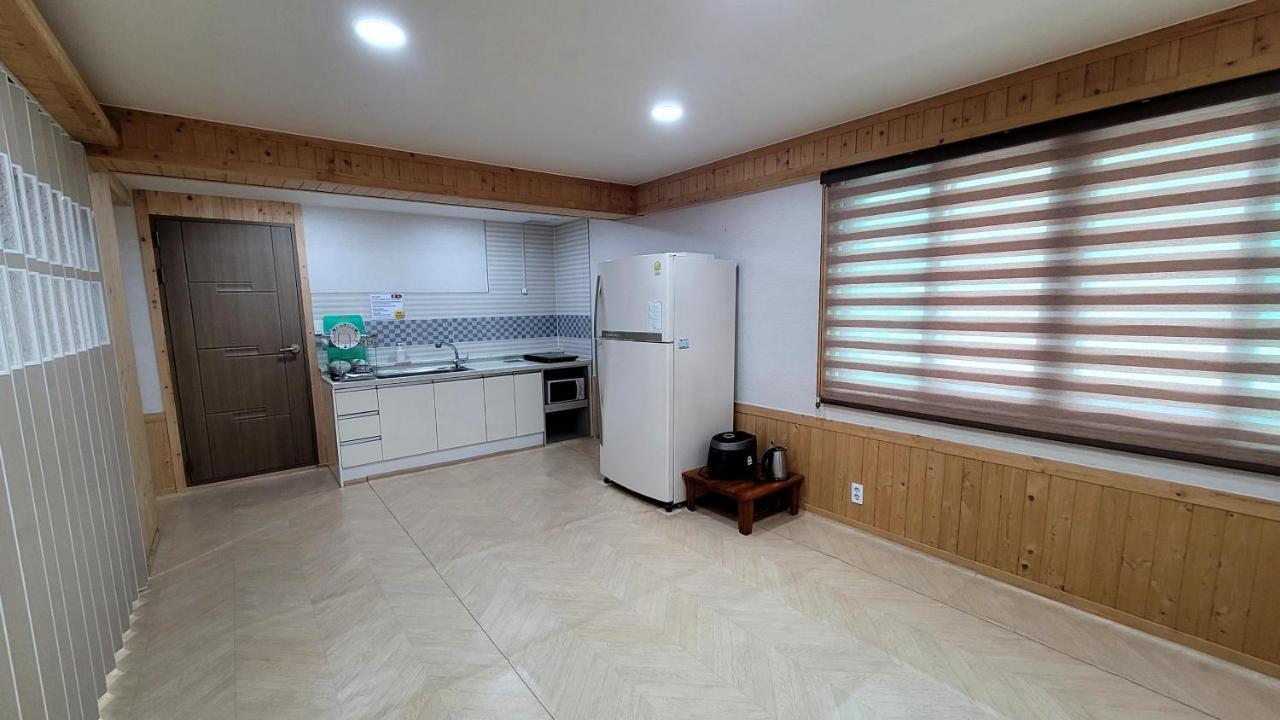 Hadong Rg Pension מראה חיצוני תמונה
