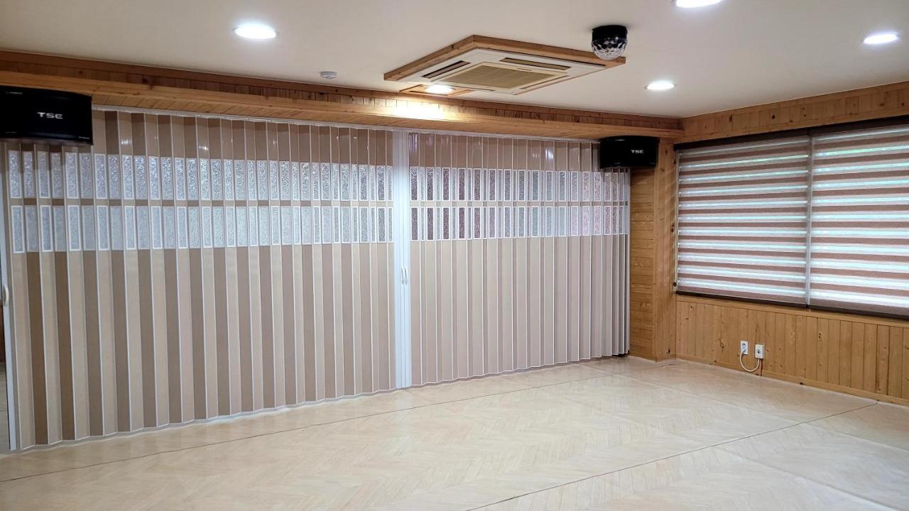 Hadong Rg Pension מראה חיצוני תמונה