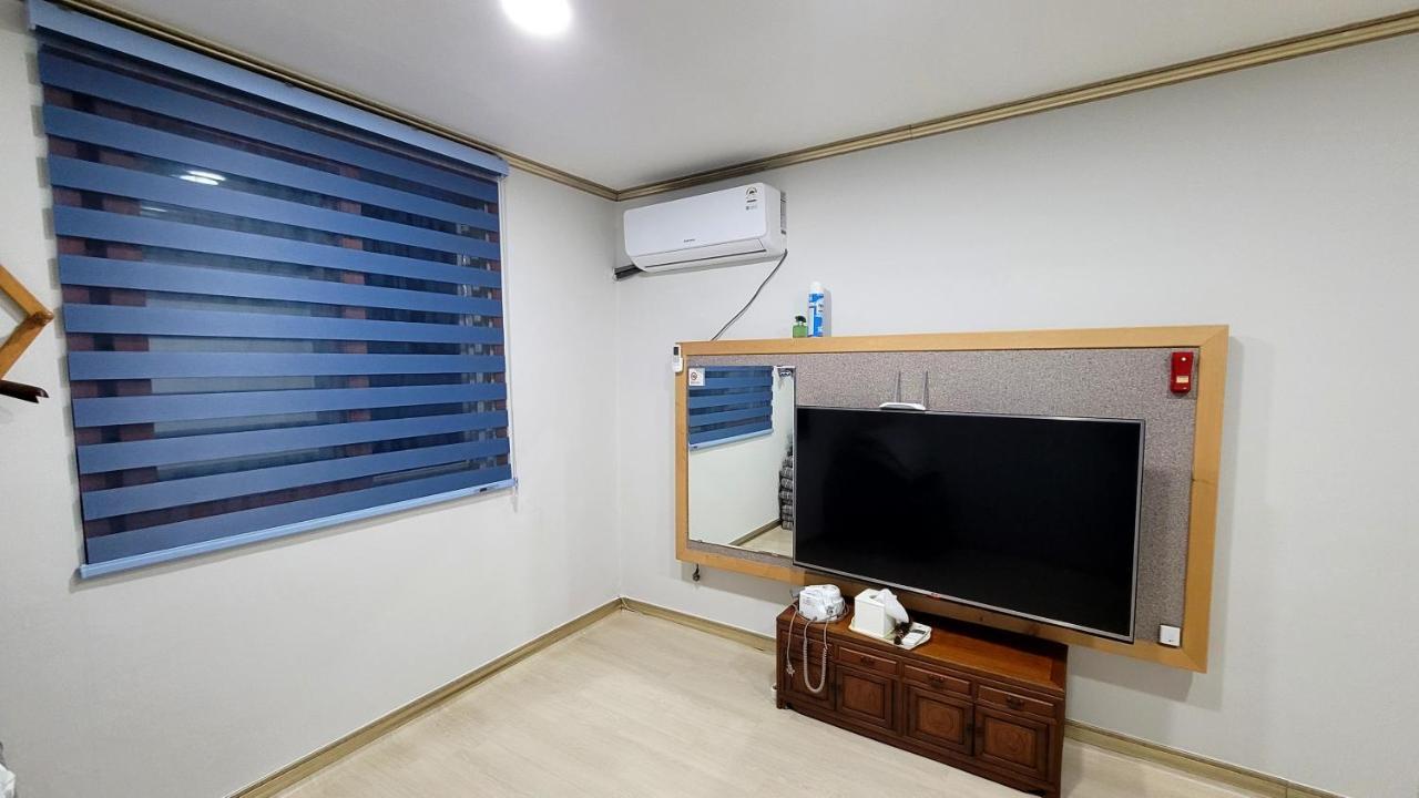 Hadong Rg Pension מראה חיצוני תמונה