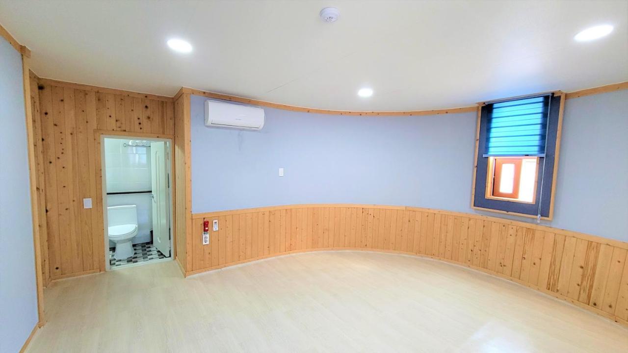 Hadong Rg Pension מראה חיצוני תמונה